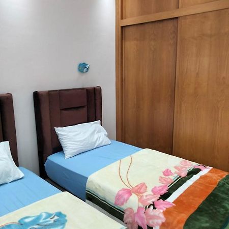 Appartement Meuble Bien Situe A 阿加迪尔 外观 照片